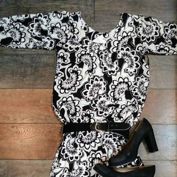 BCBG NWT mini skirt/dress - Picture 3 of 6